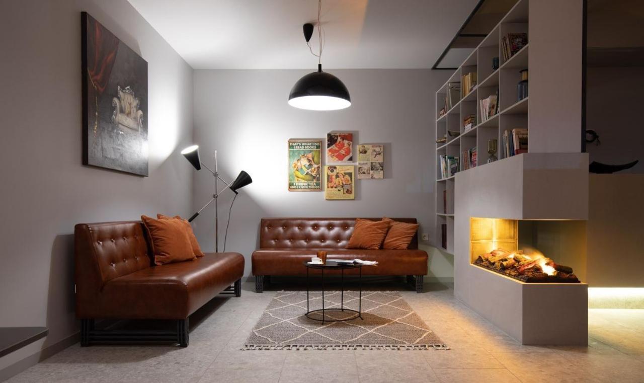 Four Rooms City Kharkiv Extérieur photo