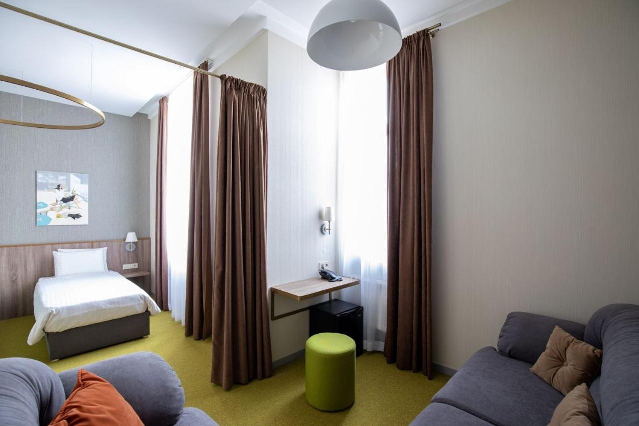Four Rooms City Kharkiv Extérieur photo