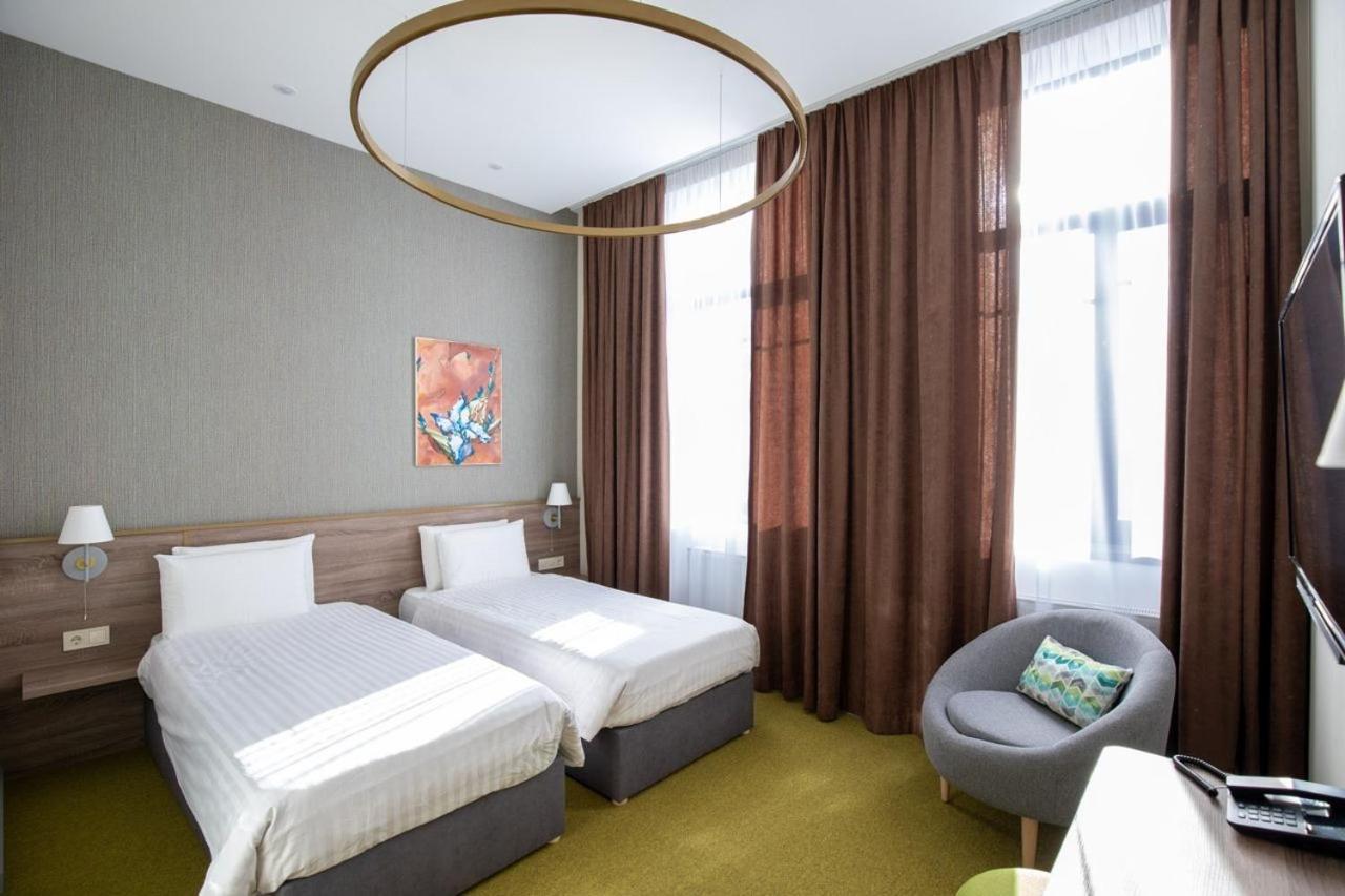 Four Rooms City Kharkiv Extérieur photo