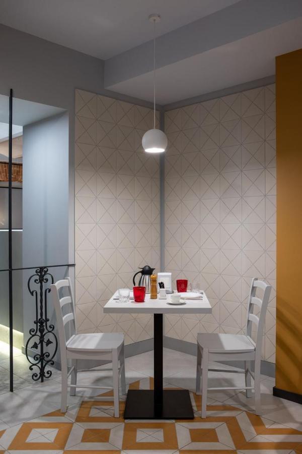 Four Rooms City Kharkiv Extérieur photo